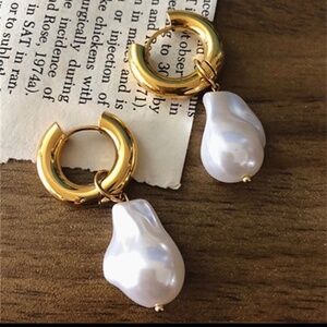 Baroque pearls dangle earrings imitation pearls 18K plated stainless steel hoops